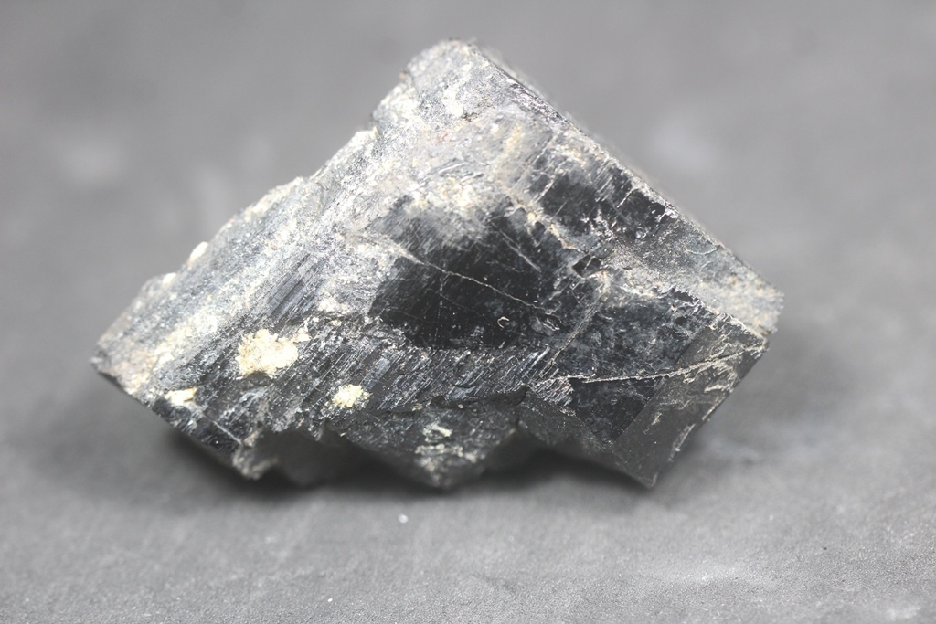 Chevkinite Group