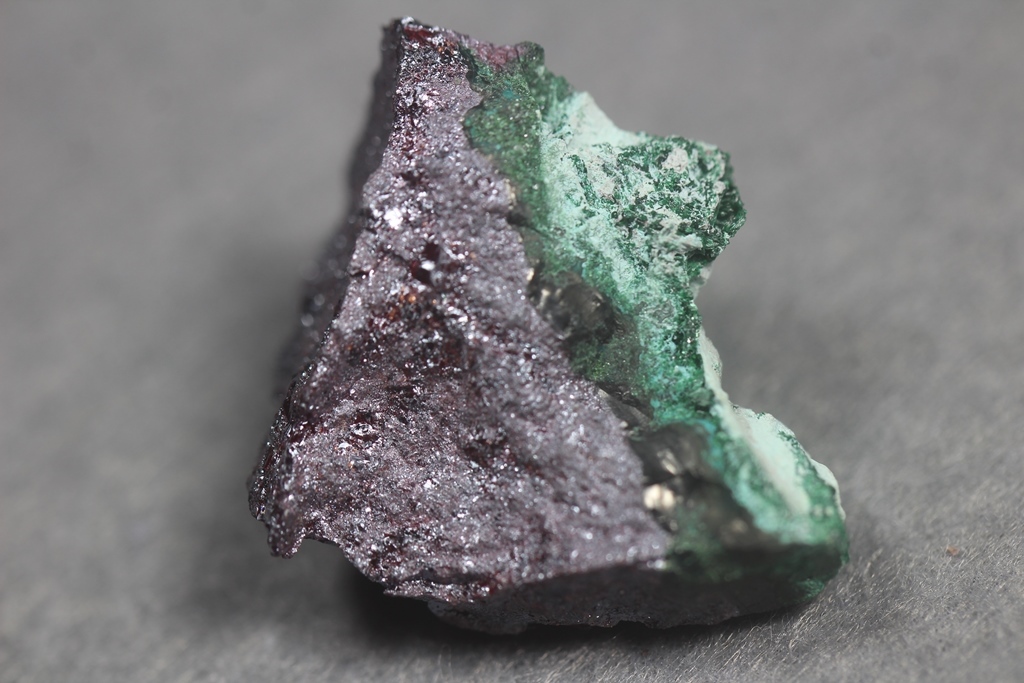 Tenorite Cuprite & Malachite