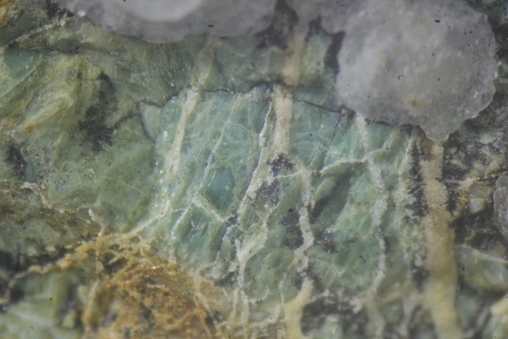 Melanophlogite & Volkonskoite