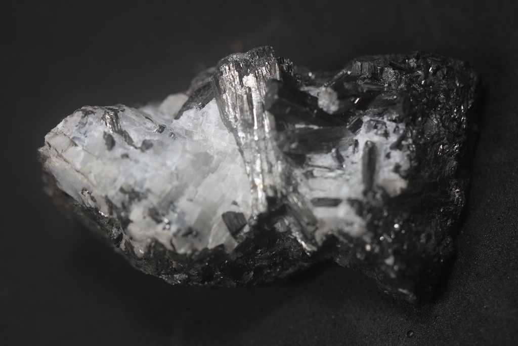 Manganite
