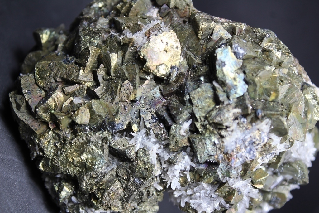 Chalcopyrite & Quartz