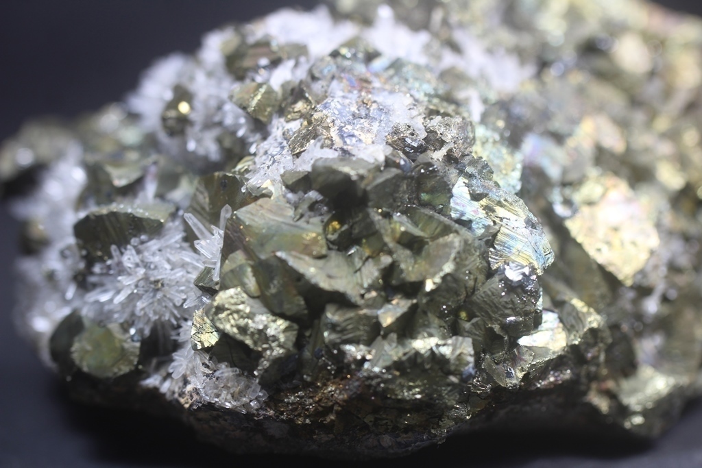 Chalcopyrite & Quartz
