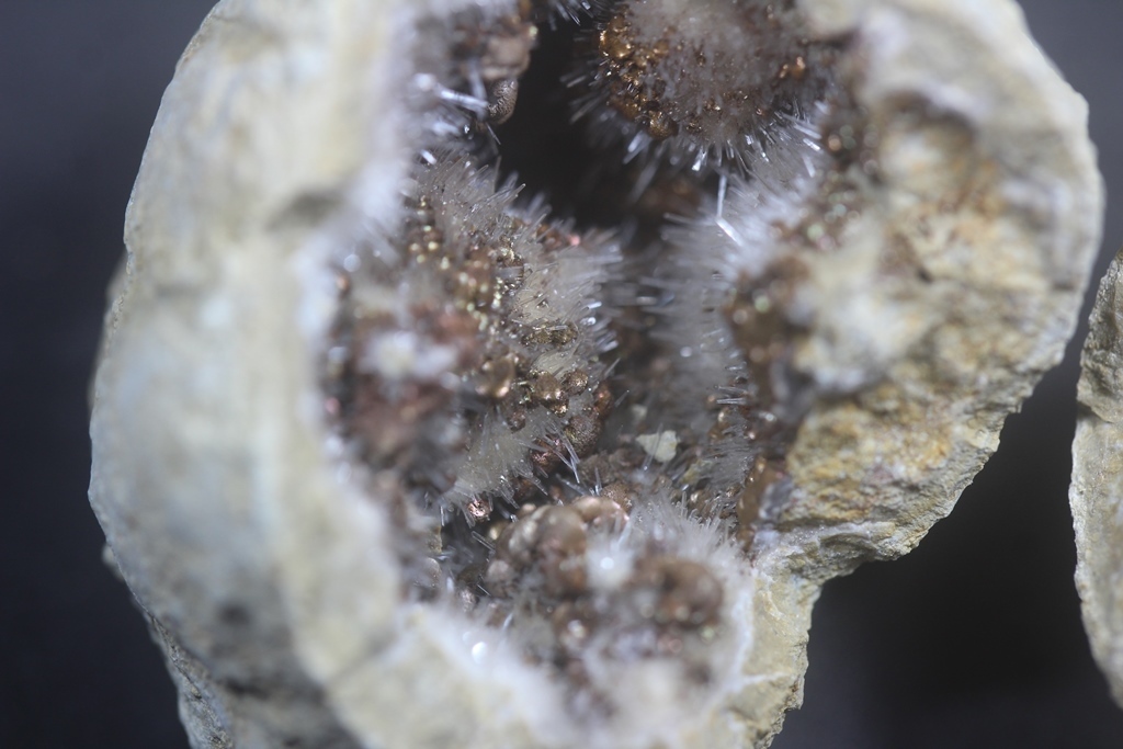 Kutnohorite & Aragonite