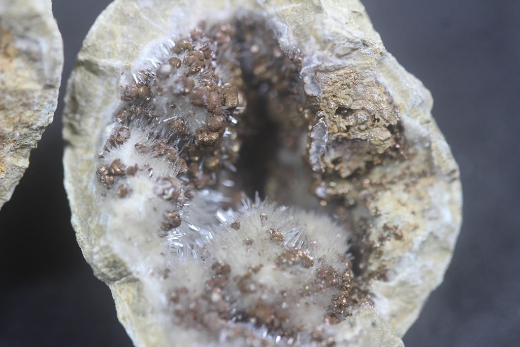 Kutnohorite & Aragonite