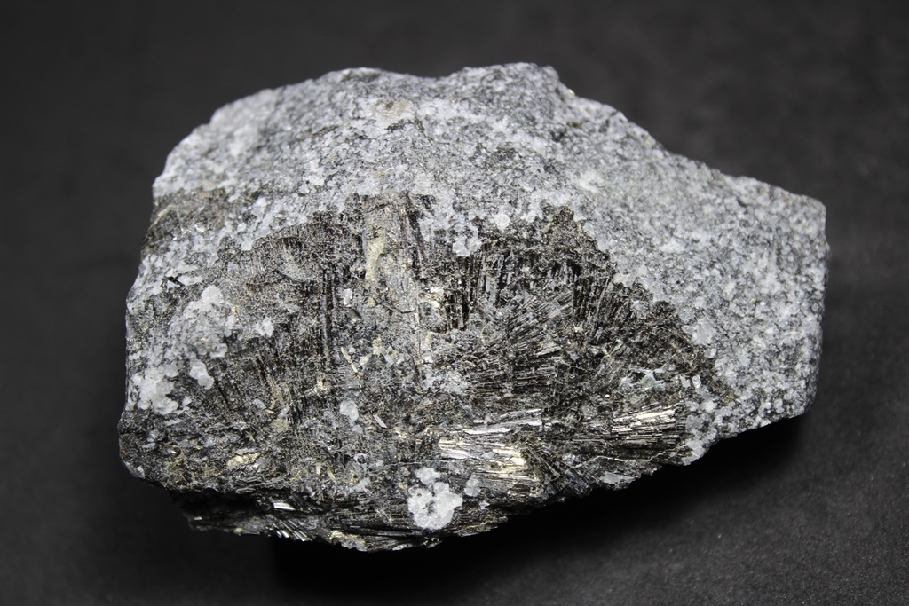 Dravite