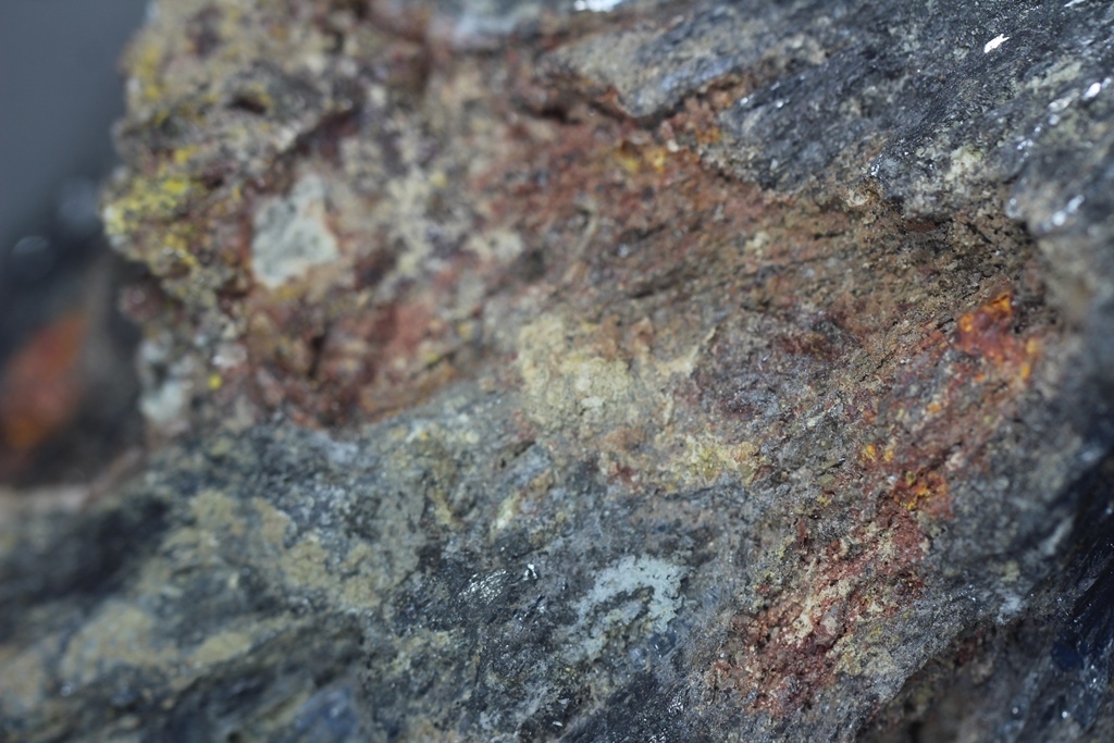 Stibnite Metastibnite & Stibiconite