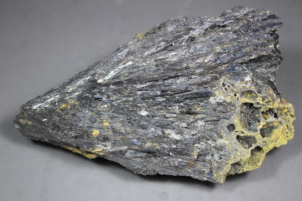 Stibnite Metastibnite & Stibiconite