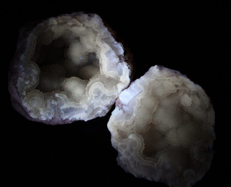 Quartz In Chalcedony