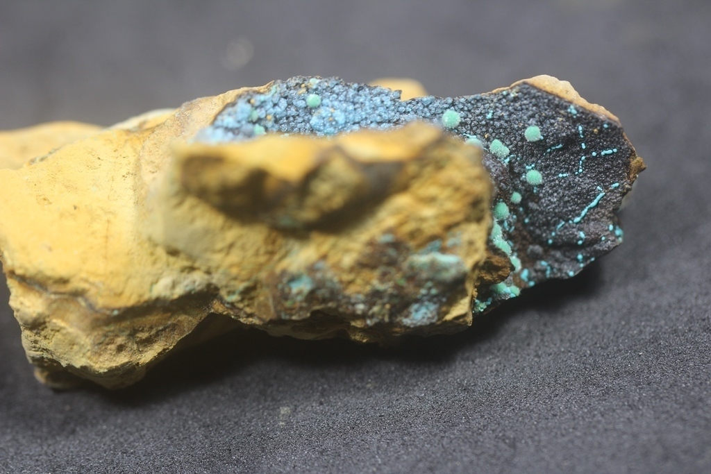 Marioantofilliite Malachite & Allophane