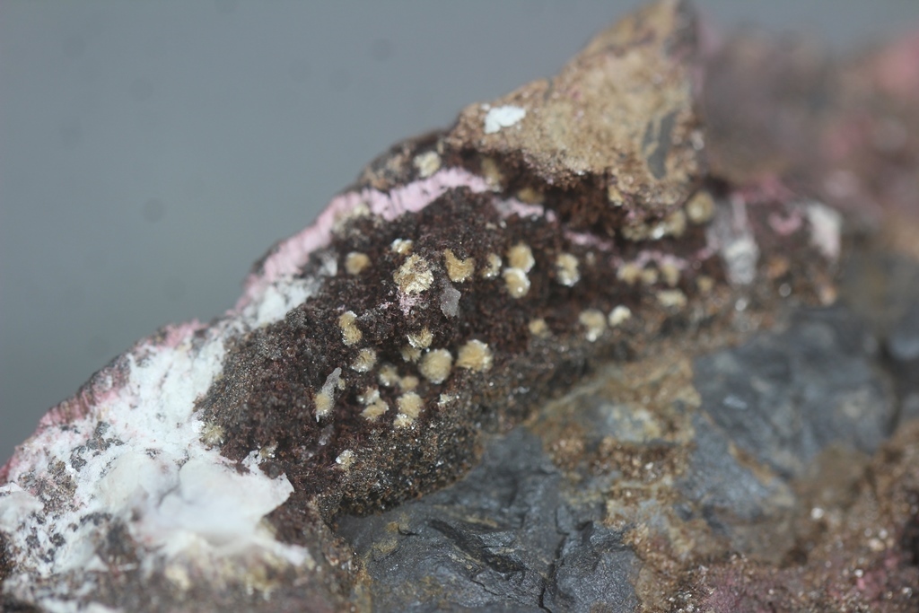 Piemontite Pennantite & Ganophyllite