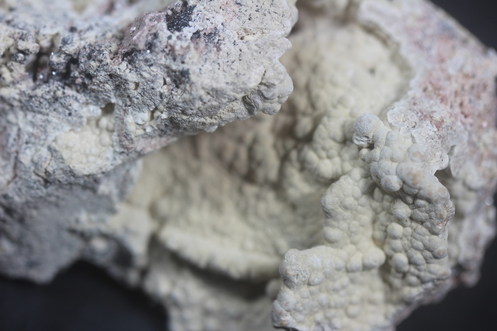 Pyrophanite & Rhodonite