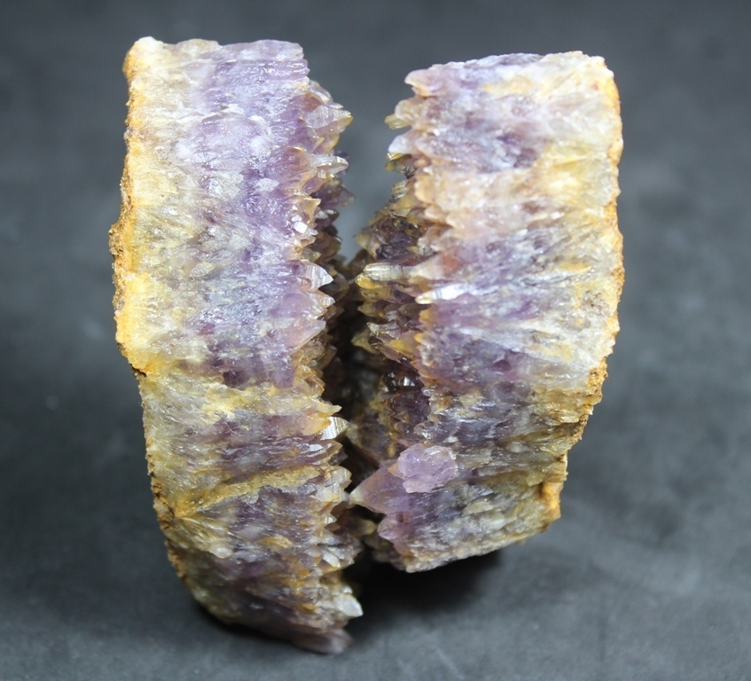 Quartz Var Amethyst