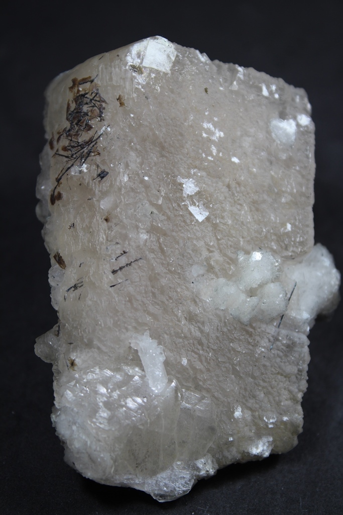 Betekhtinite & Calcite