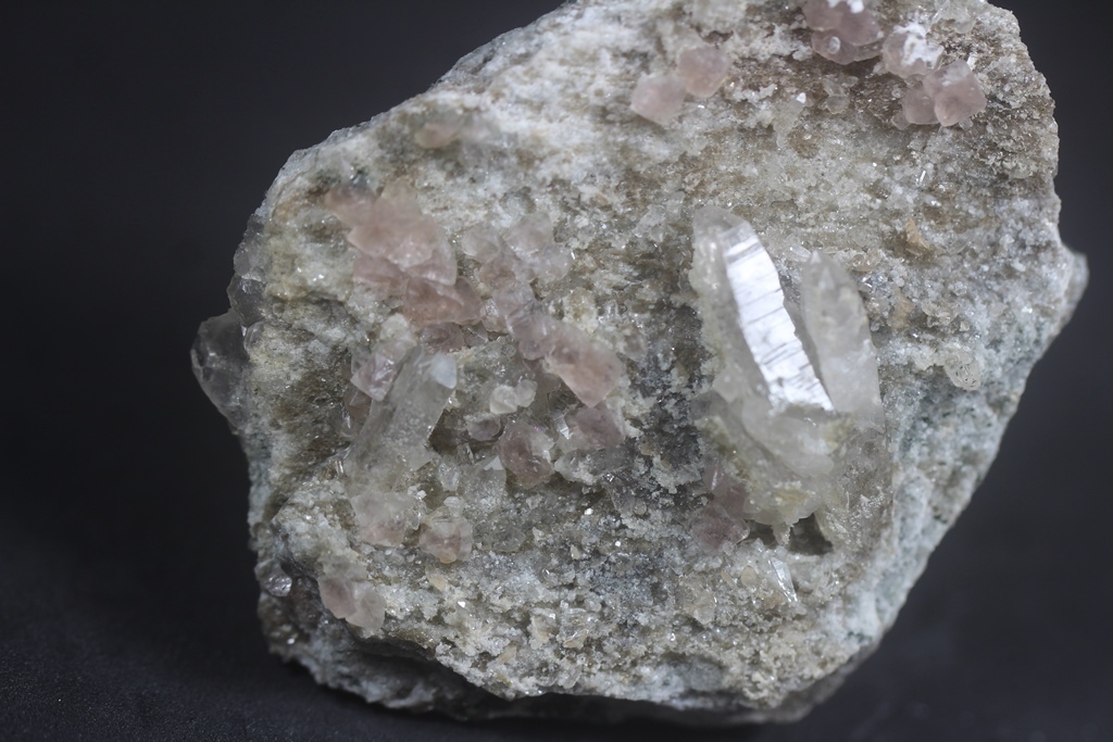 Fluorite With Quartz