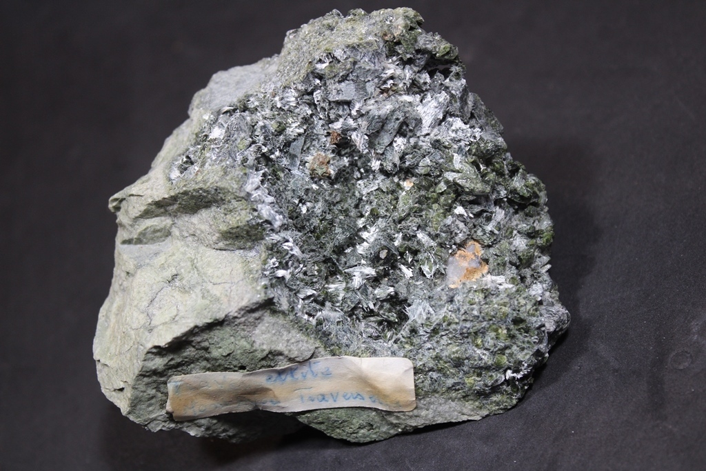 Diopside Var Traversellite