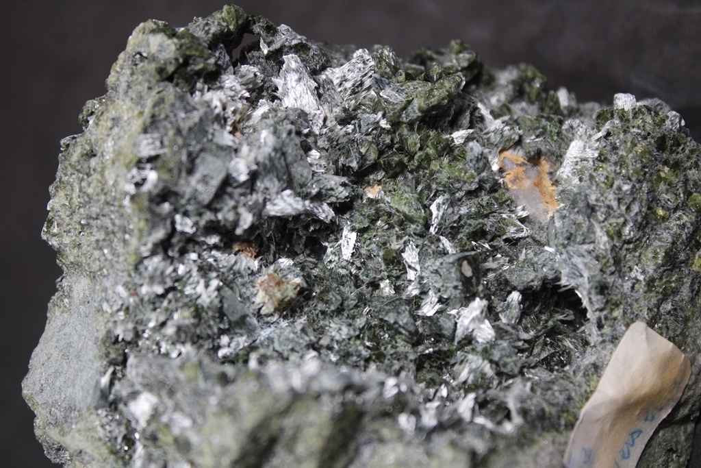 Diopside Var Traversellite