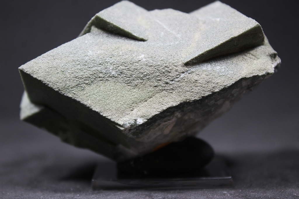 Adularia With Chlorite