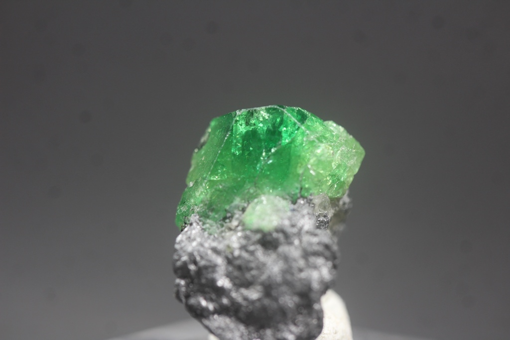 Tsavorite & Graphite