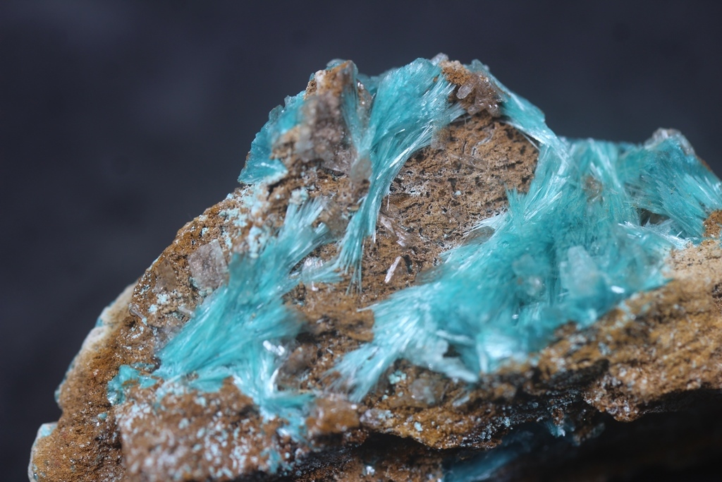 Aurichalcite