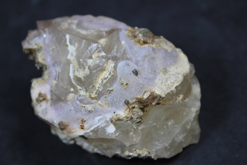 Zanazziite Eosphorite & Quartz