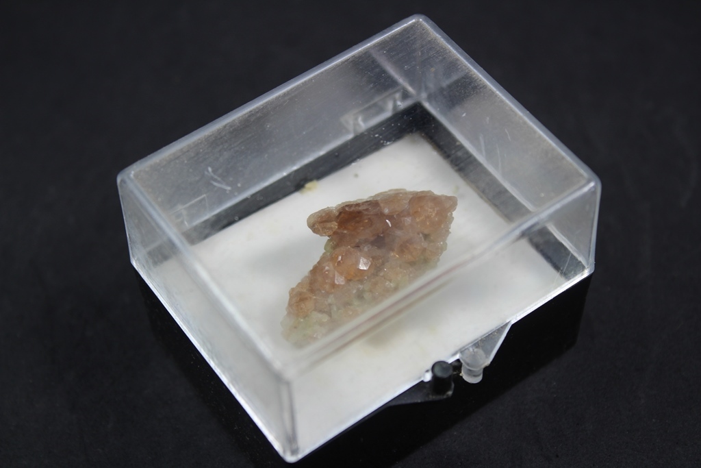 Grossular With Vesuvianite