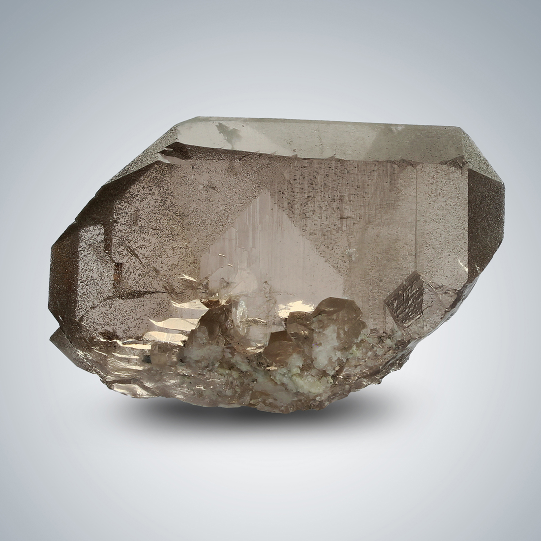 Smoky Quartz Var Gwindel