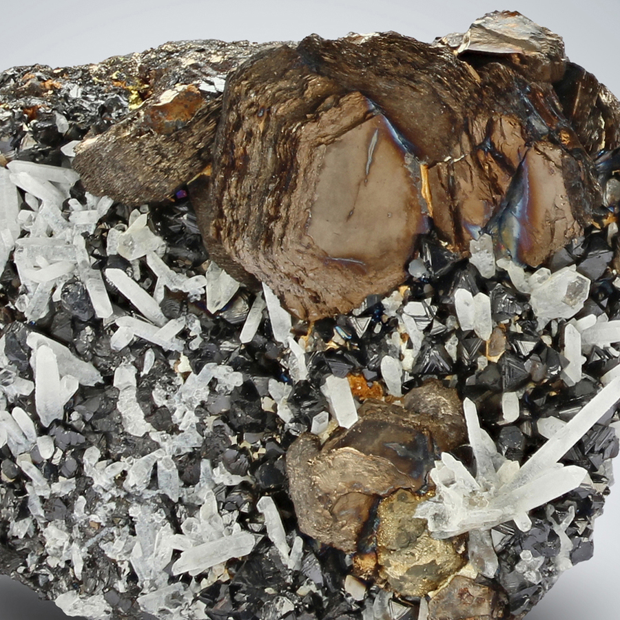 Pyrrhotite With Sphalerite & Quartz