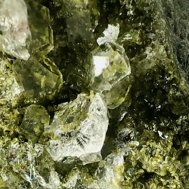 Clinozoisite