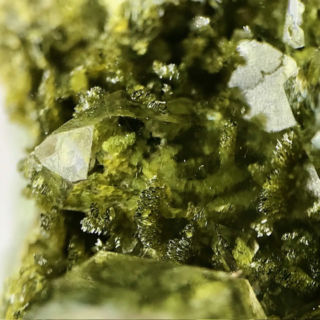 Clinozoisite