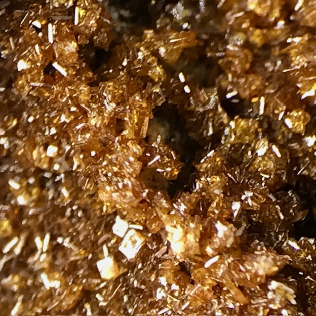 Wulfenite