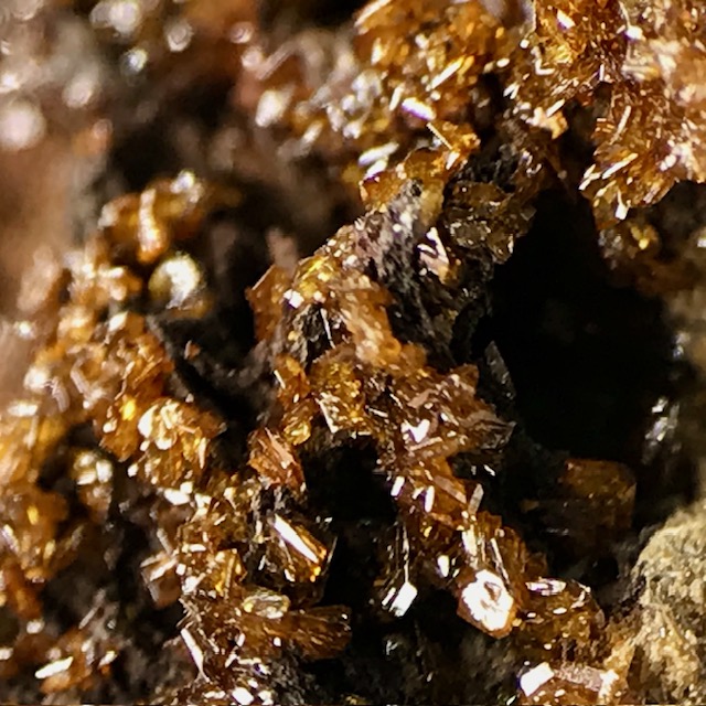 Wulfenite
