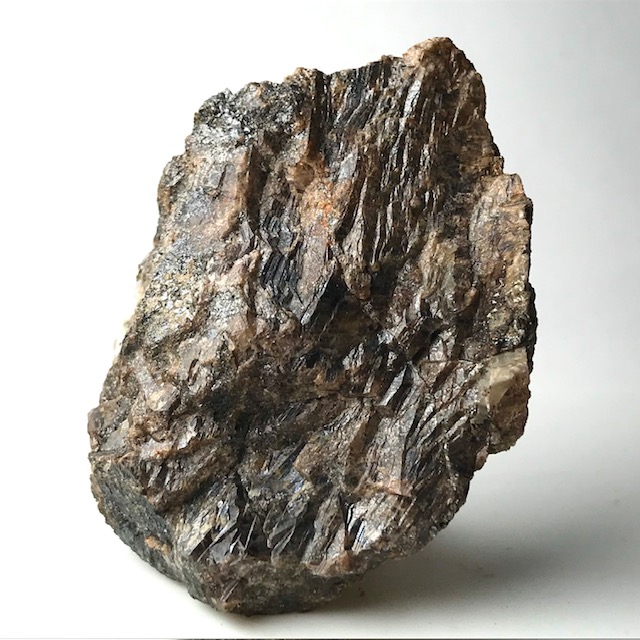 Axinite-(Fe)