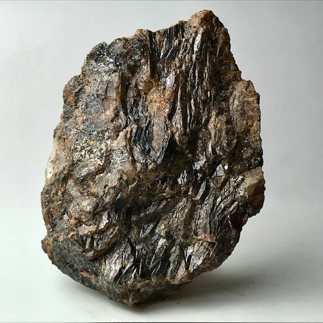Axinite-(Fe)