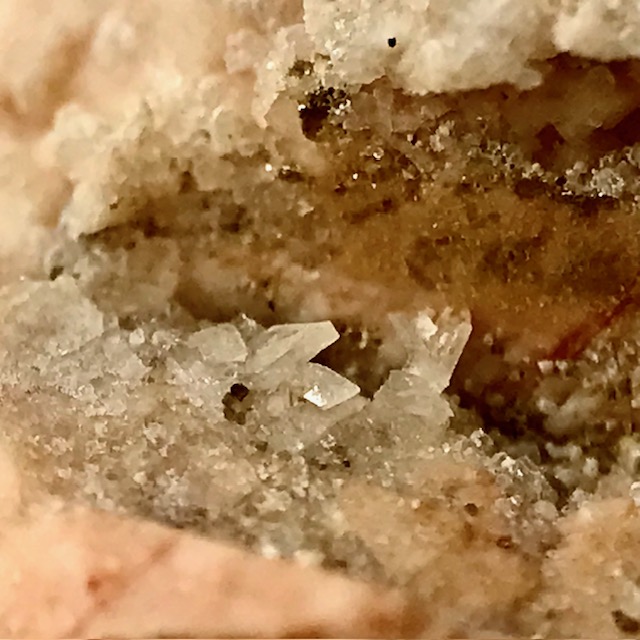 Bertrandite