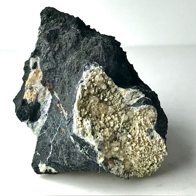 Fluellite