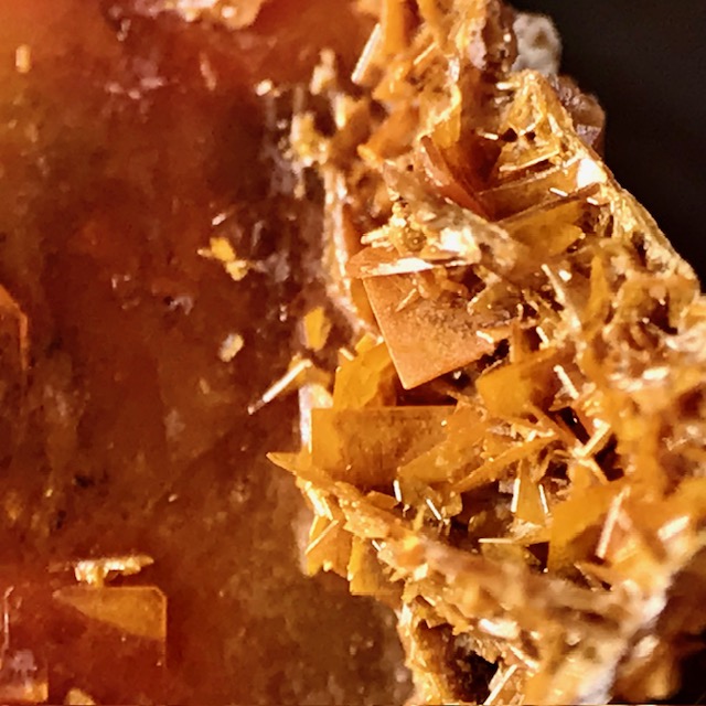 Wulfenite