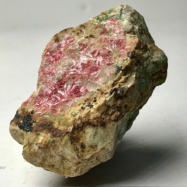 Erythrite