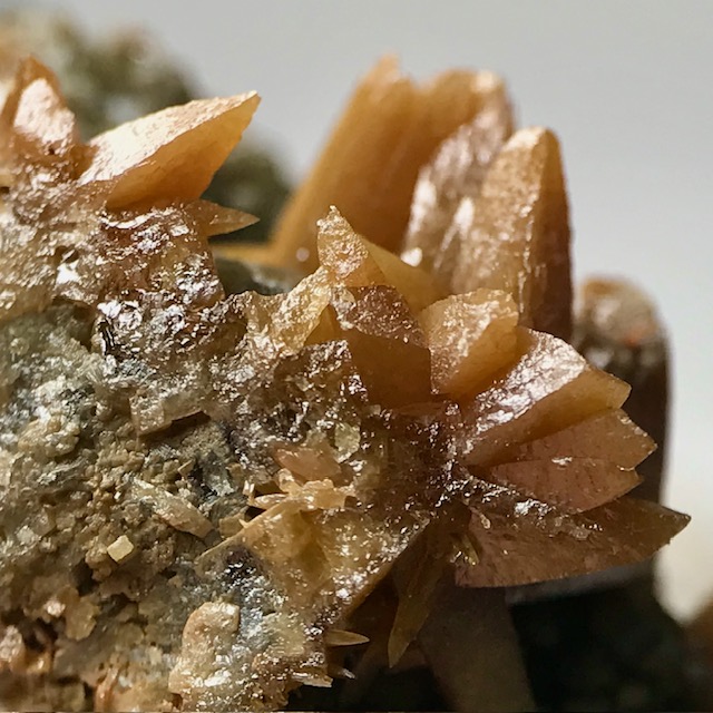 Wulfenite