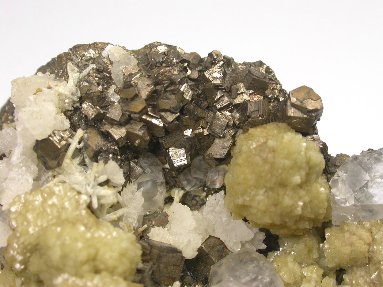 Fluorite Pyrrhotite Calcite Siderite & Quartz