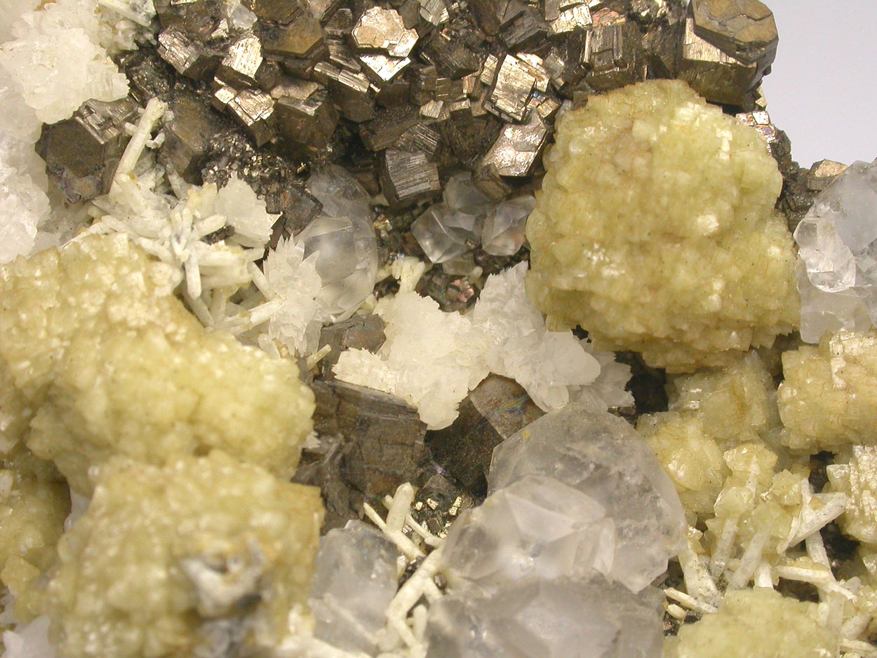 Fluorite Pyrrhotite Calcite Siderite & Quartz