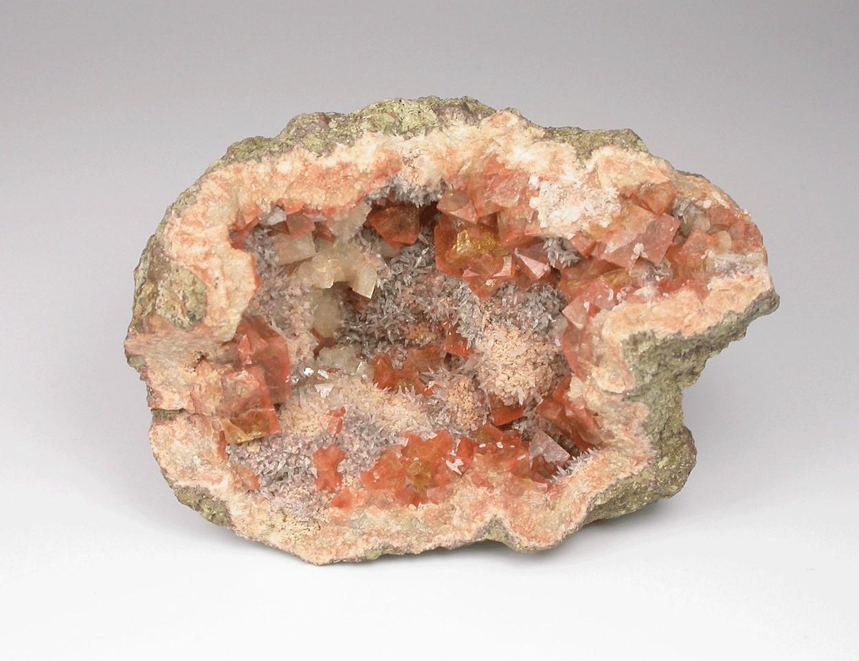 Chabazite Calcite & Heulandite