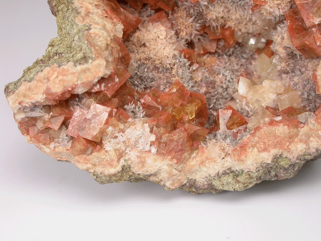 Chabazite Calcite & Heulandite