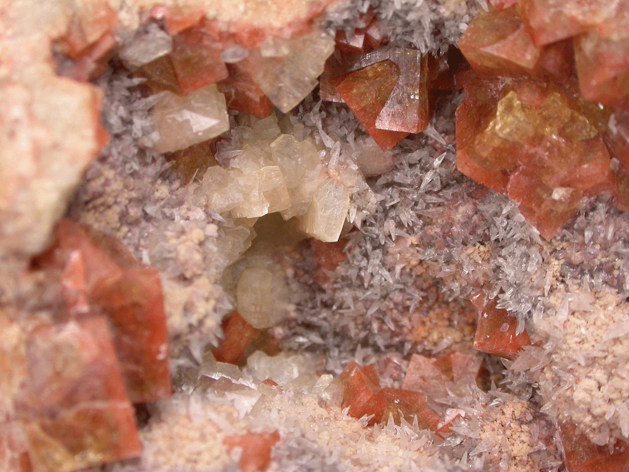 Chabazite Calcite & Heulandite