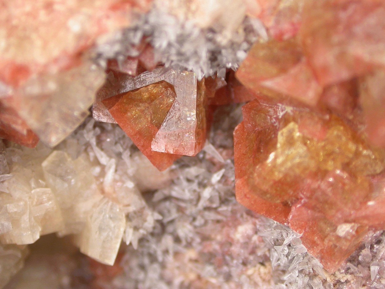 Chabazite Calcite & Heulandite