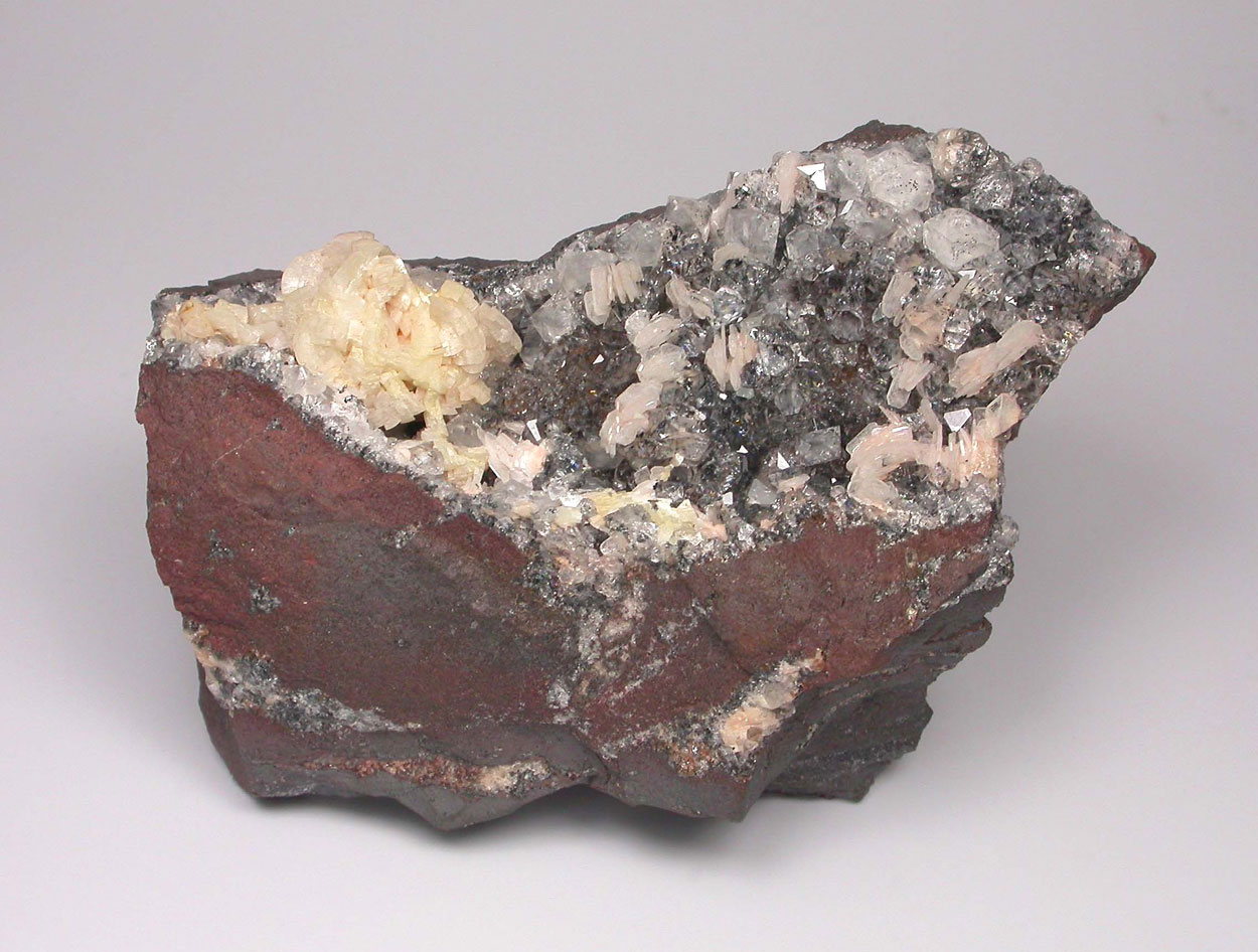 Baryte Dolomite Specularite & Quartz