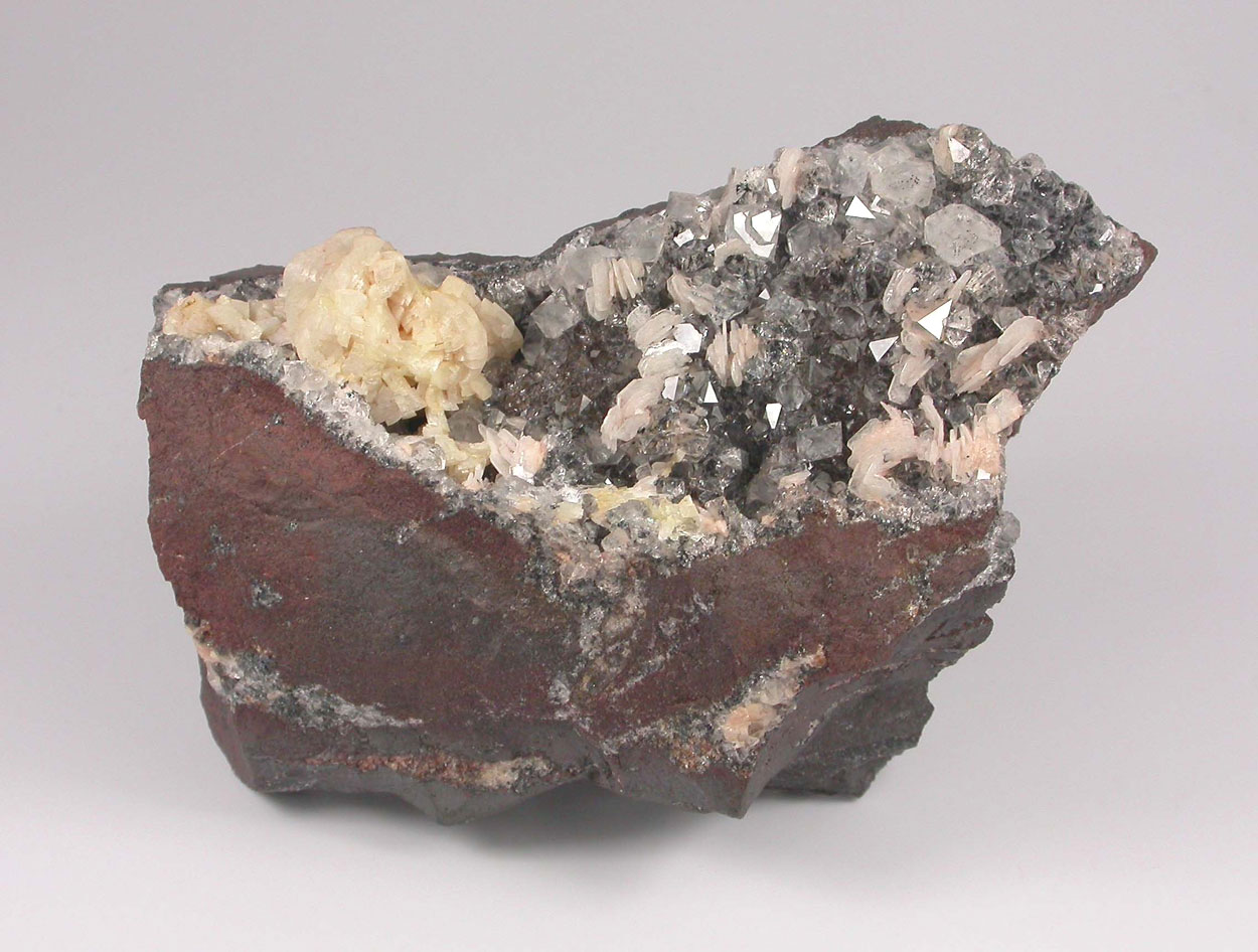 Baryte Dolomite Specularite & Quartz