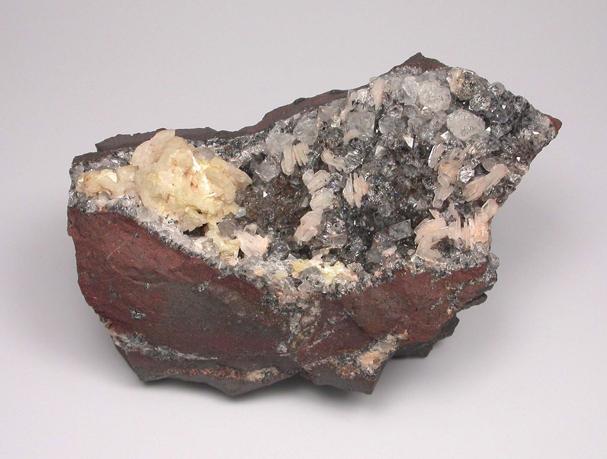 Baryte Dolomite Specularite & Quartz
