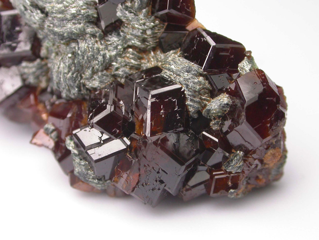 Grossular & Clinochlore