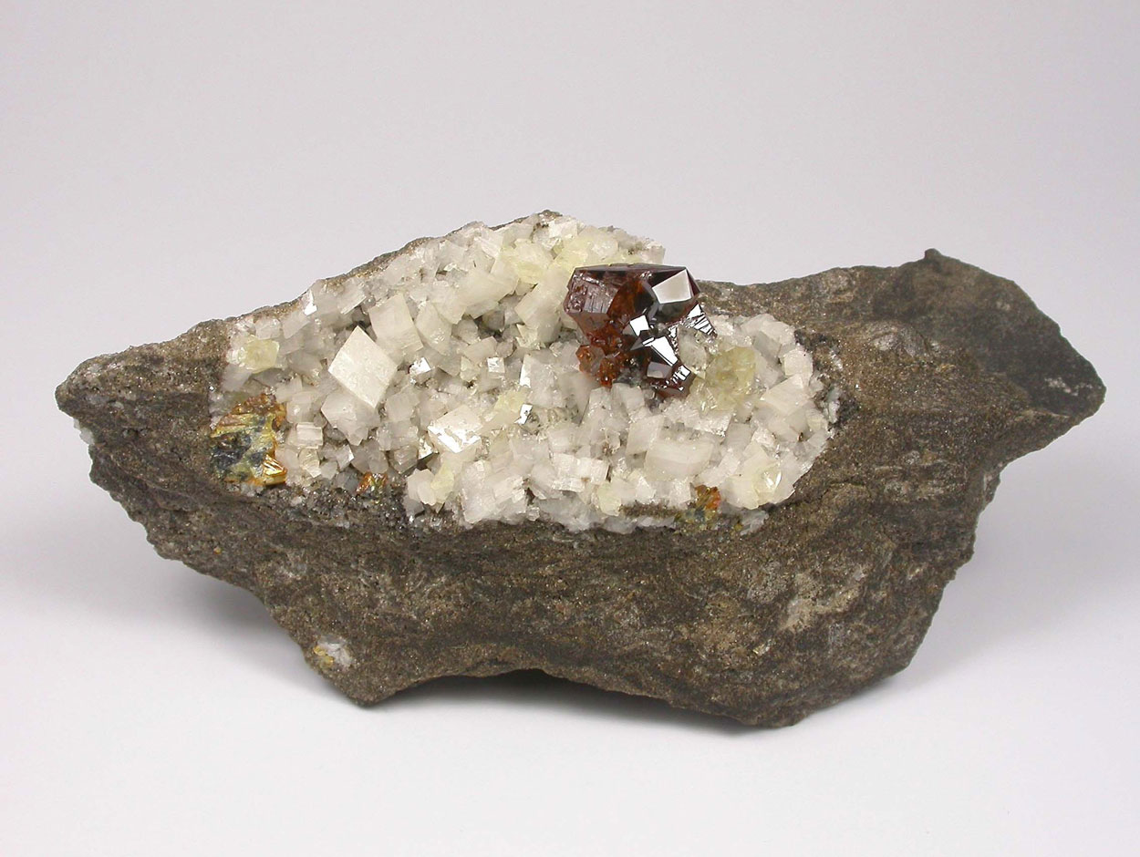 Sphalerite & Calcite On Dolomite