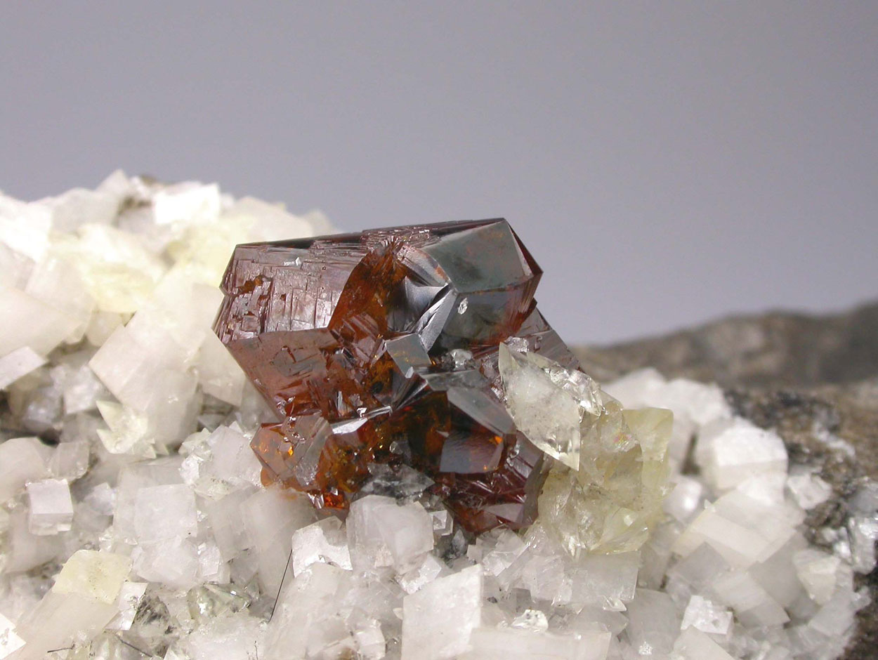Sphalerite & Calcite On Dolomite